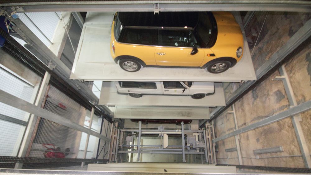 Équipement de parking automatisé