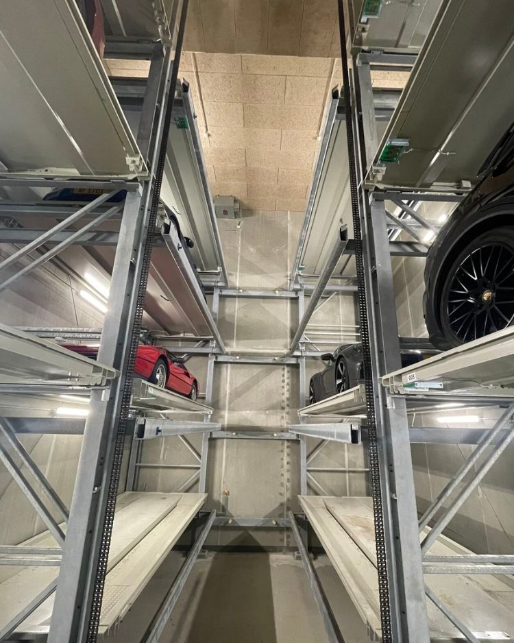 Parking automatisé pour voitures